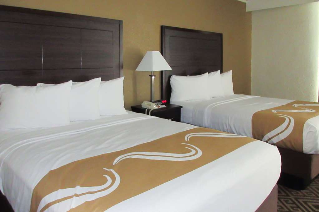 Quality Inn Gastonia Habitación foto